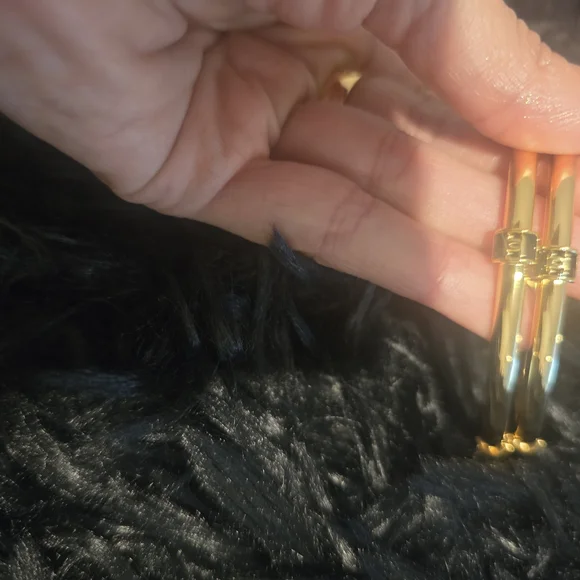 Chic Gold Bangle Bracelet Duo - Picture 12 of 12